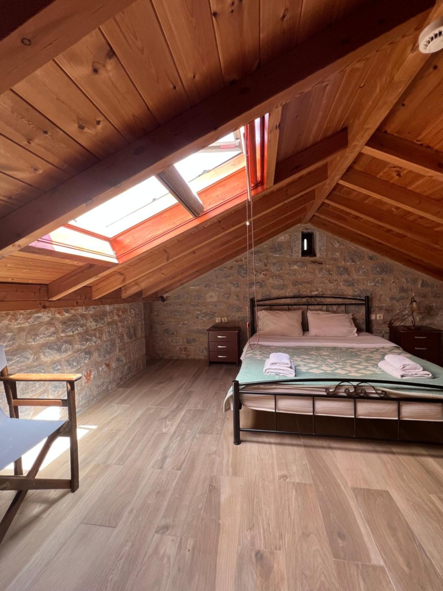 Koukouri Suites Areopoli Exterior photo